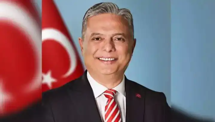 Ümit Uysal'ın Hayatı ve Siyasi Kariyeri: CHP'nin Umutlu Adayı