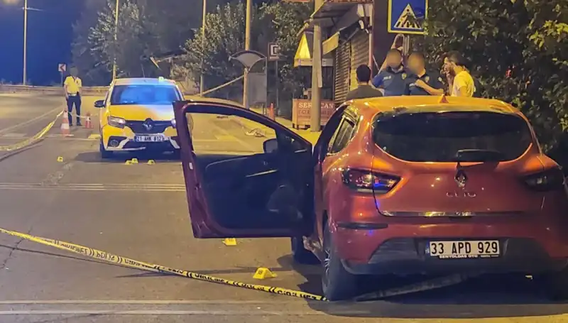 Otomobil Çatışmasında Kan Gözyaşına Dönüştü: 2 Ölü, 5 Yaralı!
