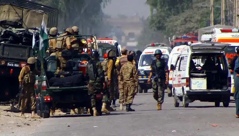 Pakistan'da Camiye Yönelik Bombalı Saldırı: Yaralıların Sayısı Dörde Çıktı