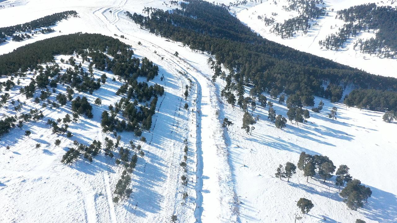 Dağcılar, Allahuekber Dağı'nda Sarıkamış şehitlerini anarak tırmandılar