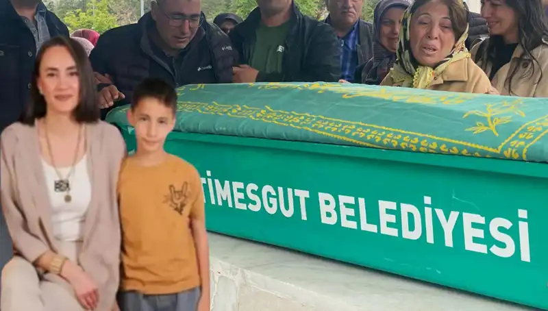 Merve Öğretmen’in Duygusal Veda Anı: Oğluna Gözyaşlarıyla Yolculuk