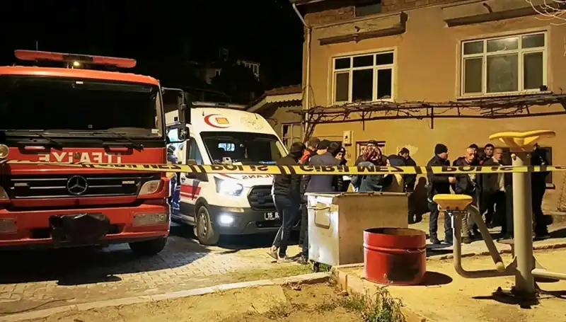 Yaşlı Adamın Yanmış Cansız Bedeni, Gizemi Korumaya Devam Ediyor