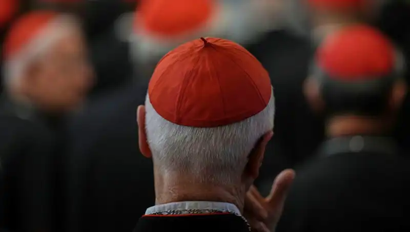 Yeni Papa Seçim Süreci Başlıyor: Konklav Tarihi Açıklandı!