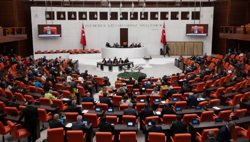 10. Yargı Paketi: Adalet Sisteminde Tarihi Değişiklikler Meclis'ten Geçti