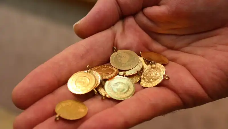 30 Nisan Altın Fiyatları: Gram ve Çeyrek Altında Son Durum