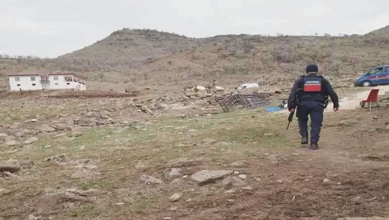 Husumetli Aileler Arasında Patlayan Kavga: 6 Kişi Tutuklandı!