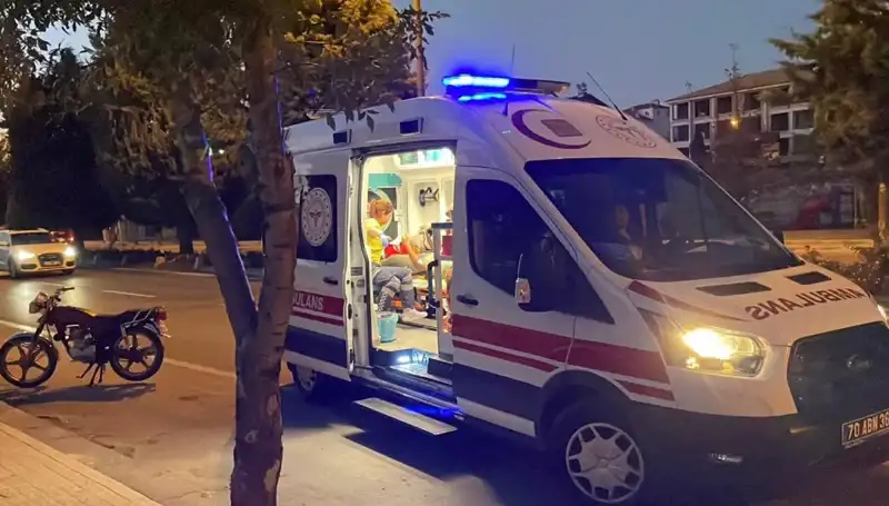 Motosiklet Kazasında İlginç Olay: Otomobil, Sürücüyü 70 Metre Sürükledi!