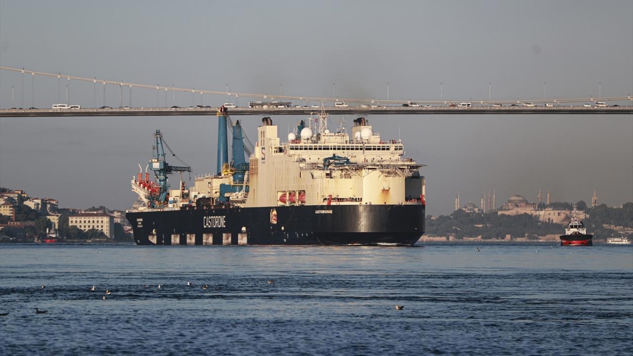 İstanbul Boğazı, Gemi Trafiğine Yeniden Açıldı!