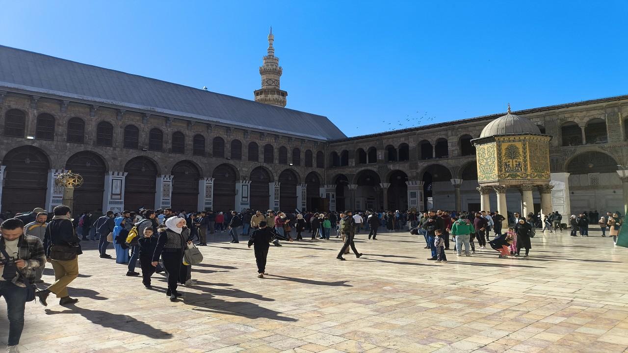 Emevi Camii İmamı Erdoğan'ın Yardım Eli Hakkında Konuştu
