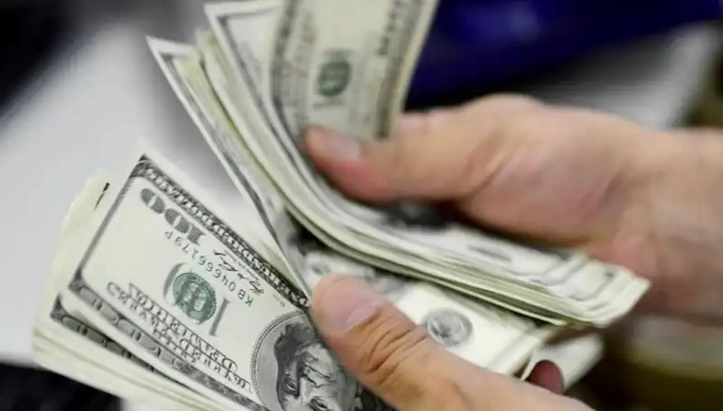 30 Nisan 2024’te Dolar ve Euro Kurları: Güncel Durum ve Analiz