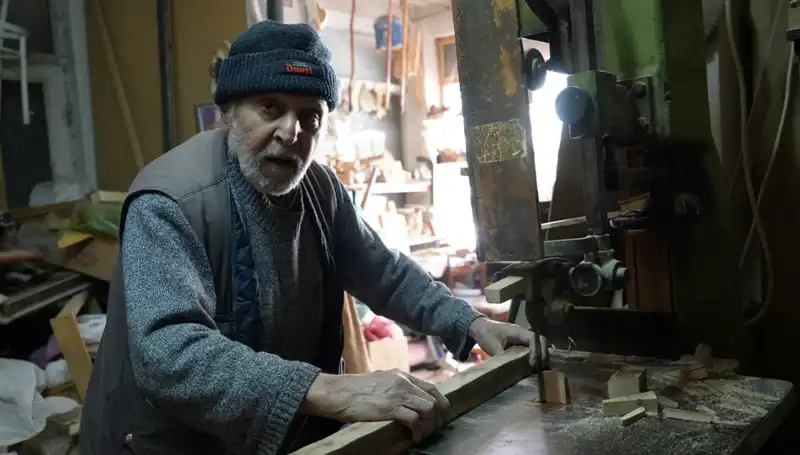 87 Yaşında El Emeğiyle Geçimini Sağlayan Usta Zanaatkâr