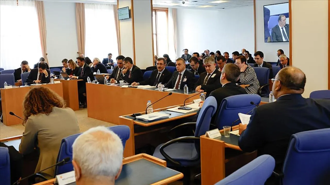 TBMM’de Bütçe Mesaisi Yarın Başlıyor: Ekonomik Hedefler Masaya Yatırılacak