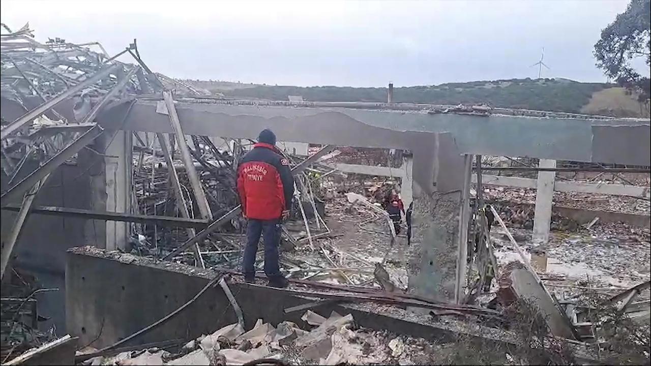 Balıkesir'de Patlama: Patlayıcı Fabrikasında Korkutan Olay
