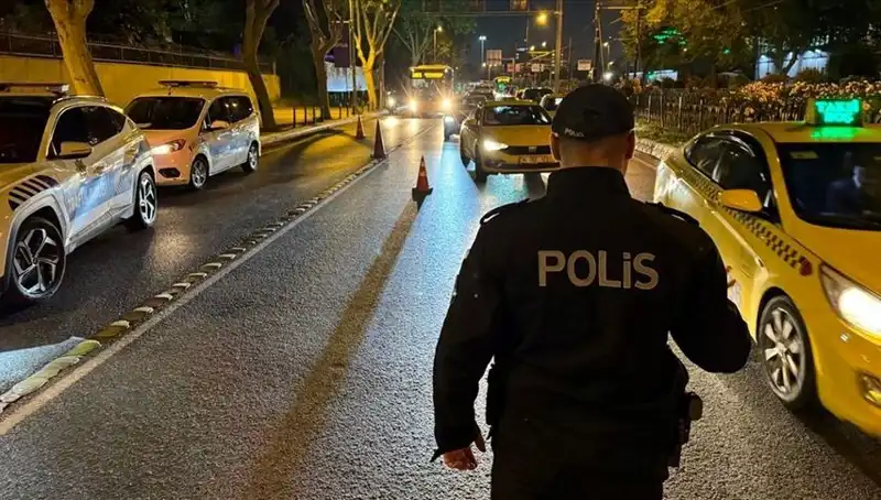 İstanbul’da Huzur Operasyonu: Gözaltında 1500 Kişi, Suç Çeteleri Çökertildi!