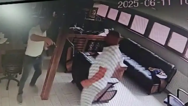 Alacak Verecek Meselesinde Kanlı Hesaplaşma: İş İnsanı Hayatını Kaybetti