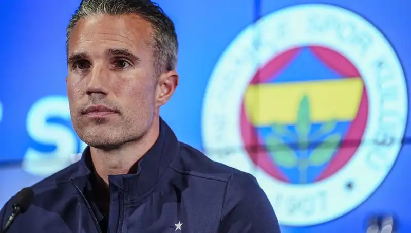 Robin van Persie, Fenerbahçe'nin Tur Şansını Net Rakamlarla Değerlendirdi