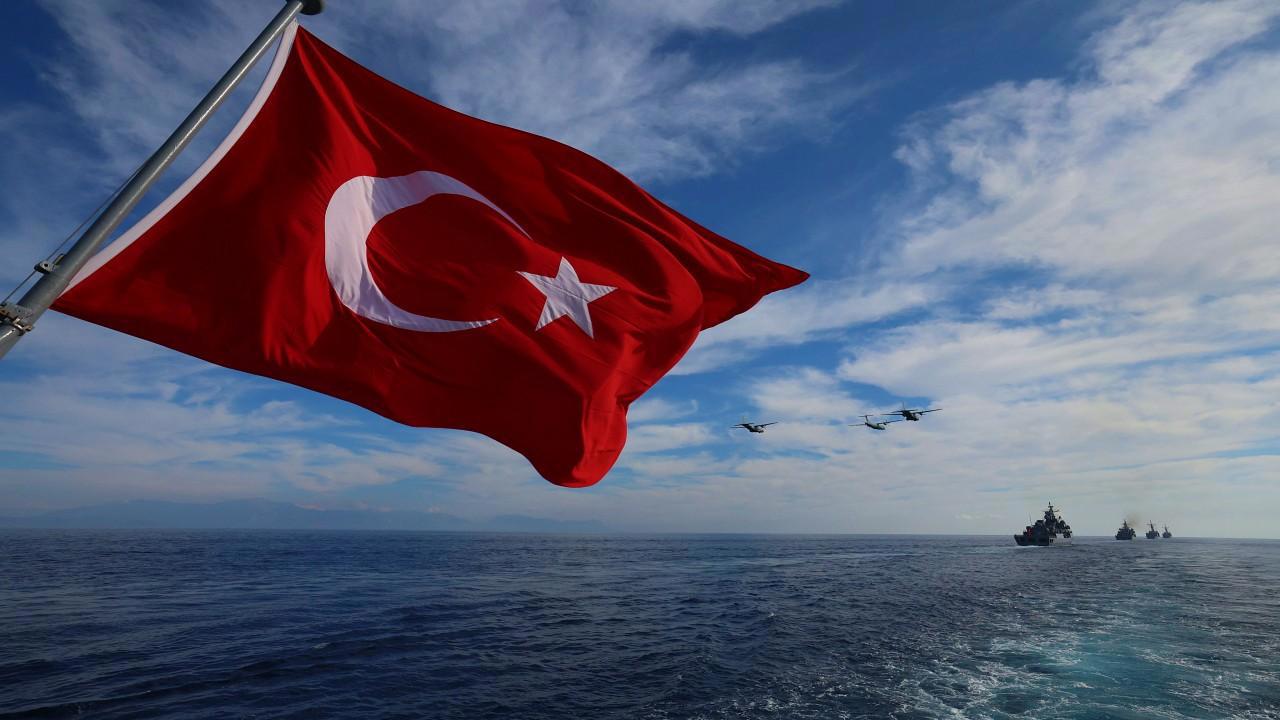 Türkler Avrupa'yı Gemide Geçiyor