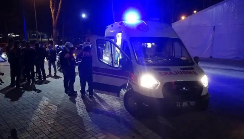 Parkta Silahlı Kavga! İki Grup Arasında Çatışma Yaşandı