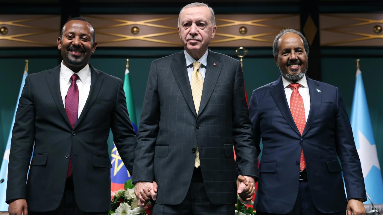 Türkiye Somali-Etiyopya ilişkilerine destek oluyor