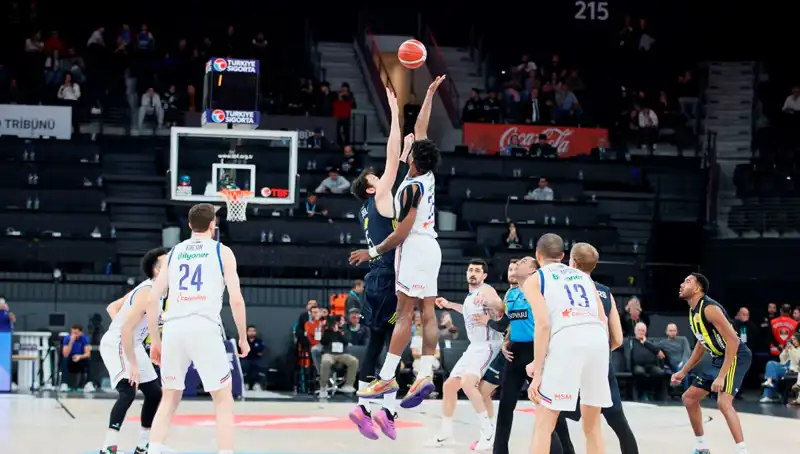 Euroleague Play-Off Heyecanı Başlıyor: Takımları Neler Bekliyor?