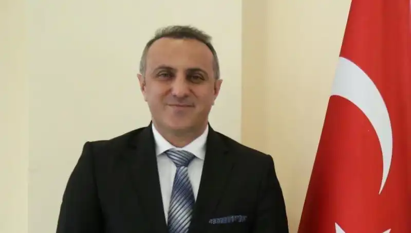 Gümüşhane Üniversitesi’nin Yeni Rektörü Prof. Dr. Oktay Yıldız: Kimdir?