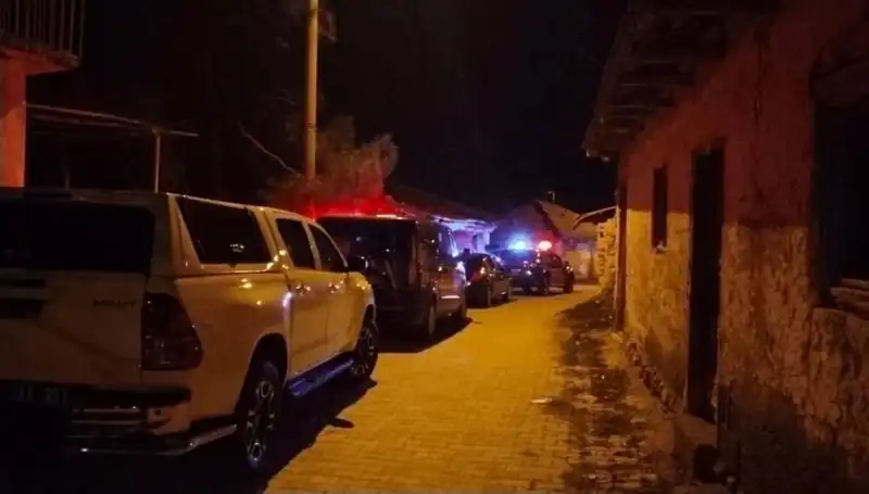 Oğlu Tarafından Korkunç Bir Şekilde Öldürülen Adam Toprağa Verildi