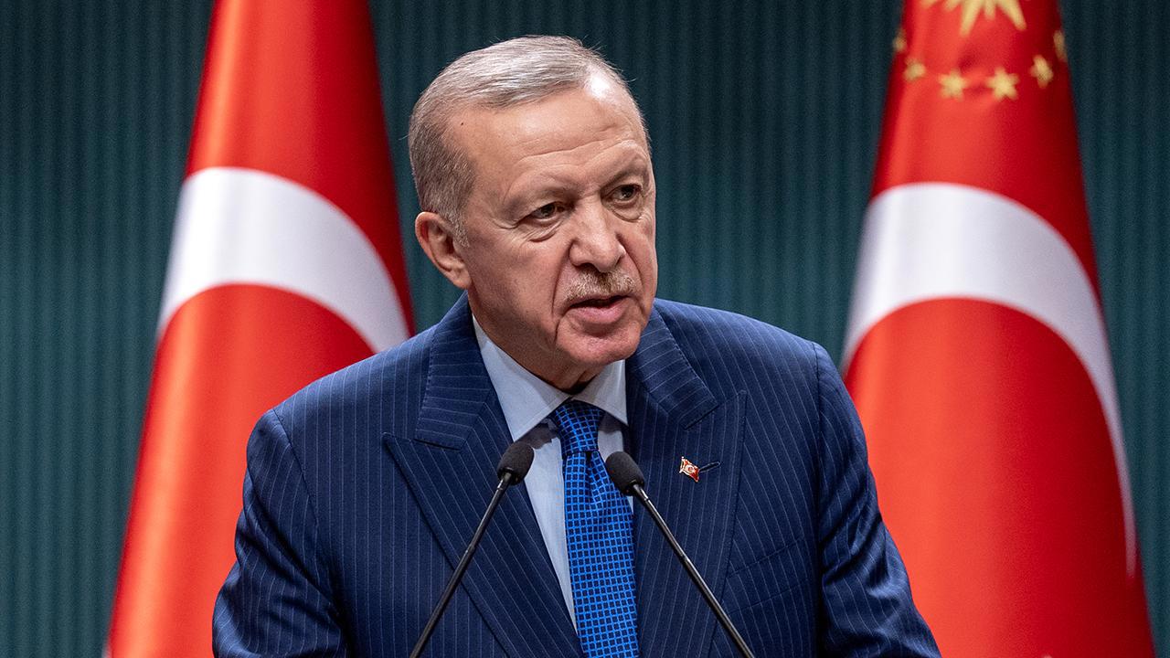 Cumhurbaşkanı Erdoğan İsrail'in Saldırılarına Endişeyle Yaklaşıyor