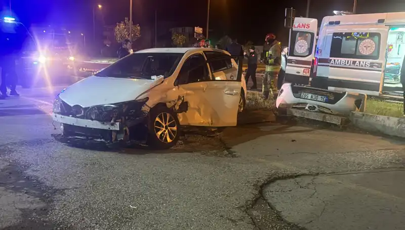 Pikap ve Otomobil Çarpışması: Kazanın Ayrıntıları Ortaya Çıktı