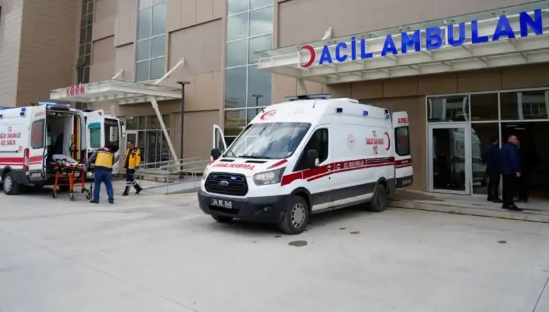 Erzincan'da Meydana Gelen Feci Kaza Sonucu Bir Can Kaybı ve Üç Yaralı