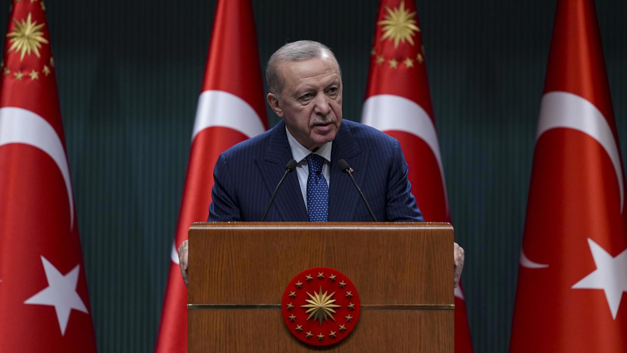 Cumhurbaşkanı Erdoğan: Depremzedeleri Koruma Sözü Verdi