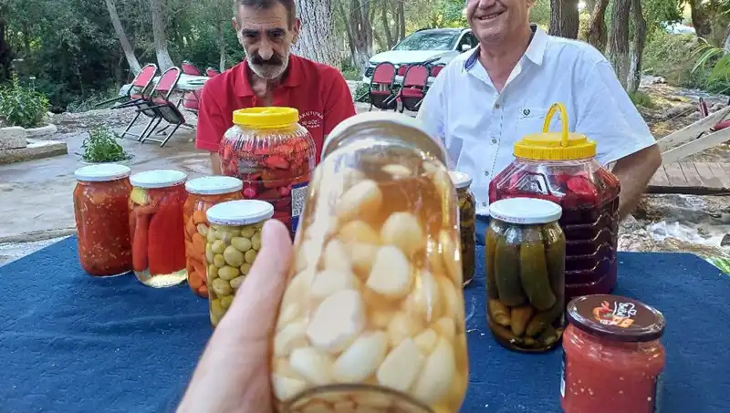Araban Sarımsağı’nın Eşsiz Turşusu: Şifanın Adresi!