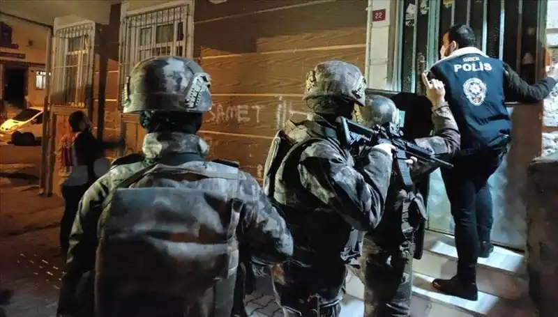 Türkiye'de Bahis ve Kara Para Operasyonu: 500 Milyon Lira Değerinde Mal Varlığına El Konuldu