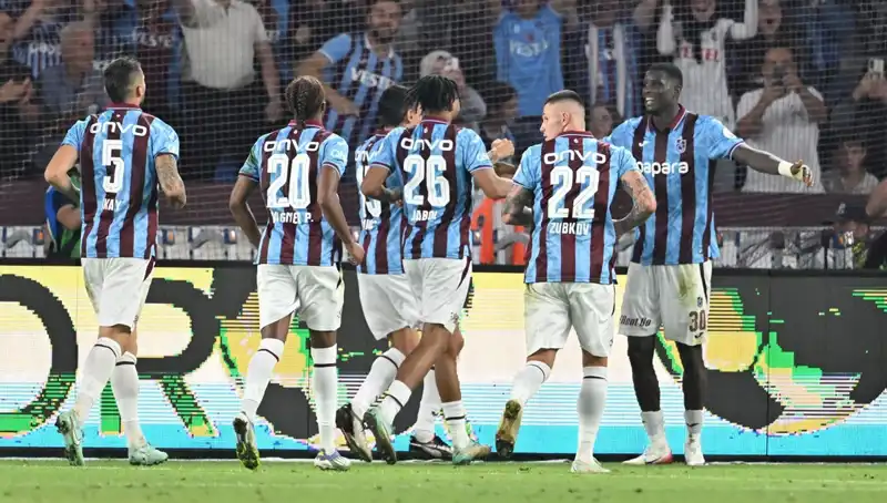 Trabzonspor - Kocaelispor Maçında Nefes Kesen Anlar ve Önemli Gelişmeler